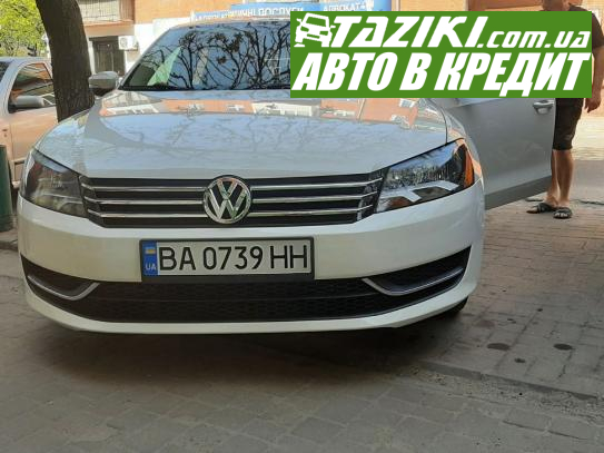 Volkswagen Passat, 2012г. 2л. дт Александрия в кредит