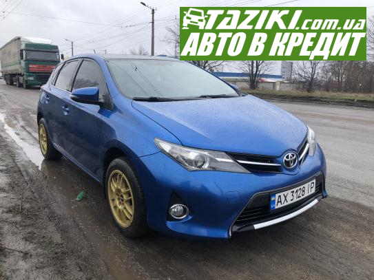 Toyota Auris, 2013г. 1.6л. бензин Кропивницкий в кредит