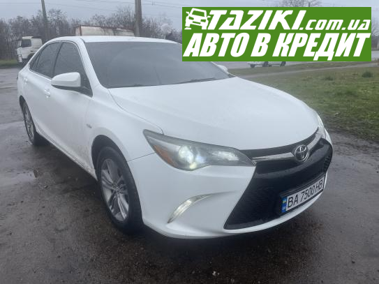 Toyota Camry, 2015г. 2.5л. газ/бензин Кропивницкий в кредит