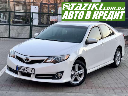 Toyota Camry, 2014г. 2.5л. газ/бензин Николаев в кредит