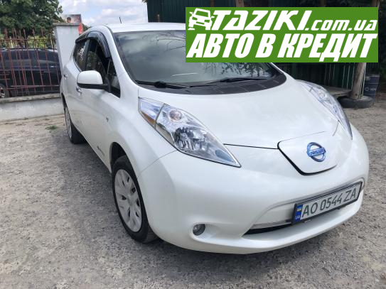 Nissan Leaf, 2015г. 24л. Электро Ужгород в кредит