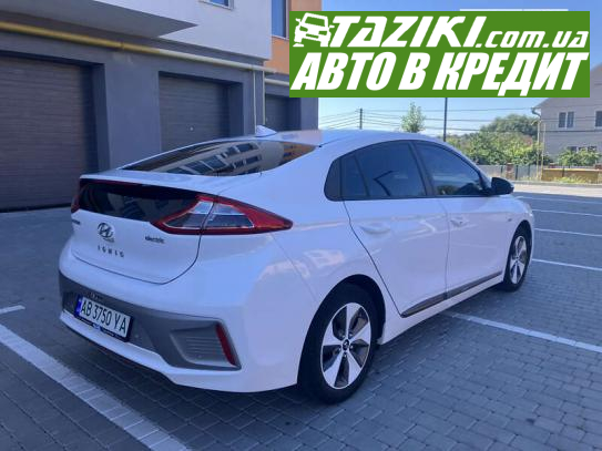 Hyundai Ioniq, 2016г. 28л. Электро Винница в кредит