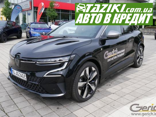 Renault Megane, 2022г. 60л. Электро  в кредит