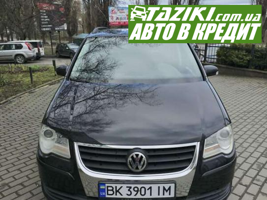 Volkswagen Touran, 2007г. 1.4л. бензин Ровно в кредит