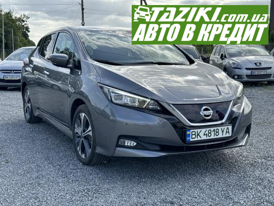 Nissan Leaf, 2021г. 40л. Электро Ровно в кредит